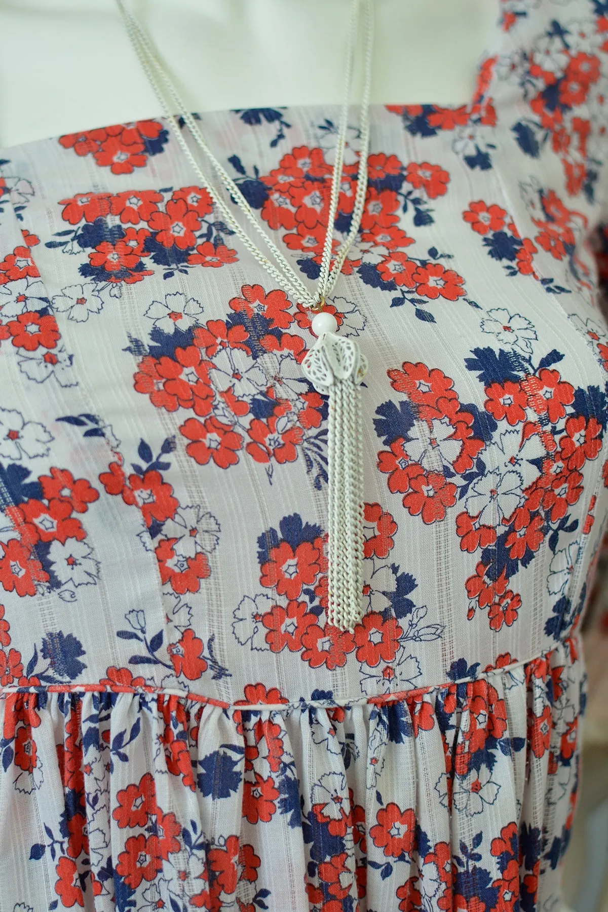 1970s Floral Print Ruffle Sleeves Baby Doll Peasant Dress