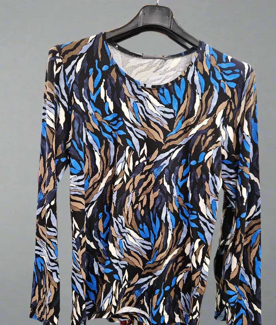 Round neck printed top with long sleeve. Blue Pink Or Tan51704 A24