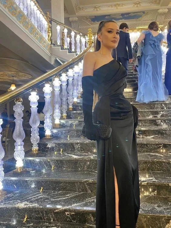 Sexy Mermaid One Shoulder Long Black Slit Prom Dress      fg5390