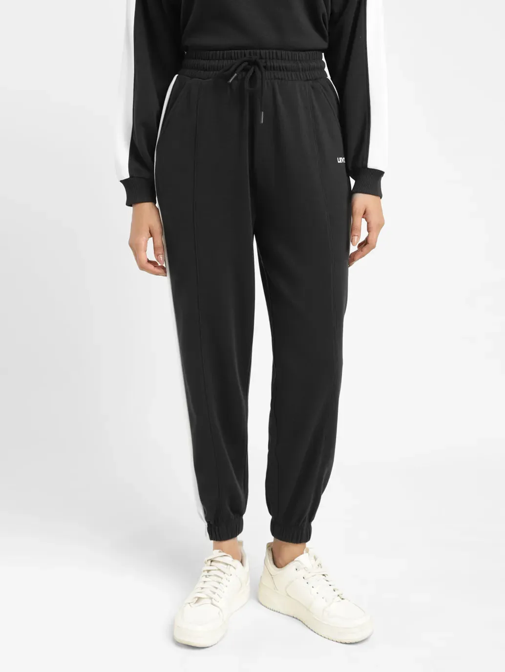 Women's High Rise Black Regular Fit Joggers